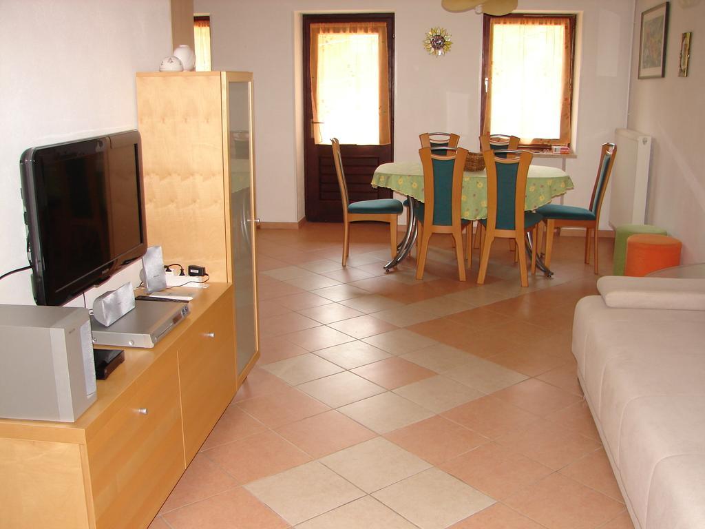 Apartma Veverin Lokve Exterior foto